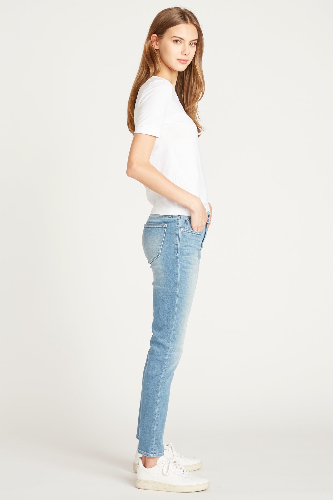 Load image into Gallery viewer, MARLEY MID SKINNY LEG - LIGHT WASH
