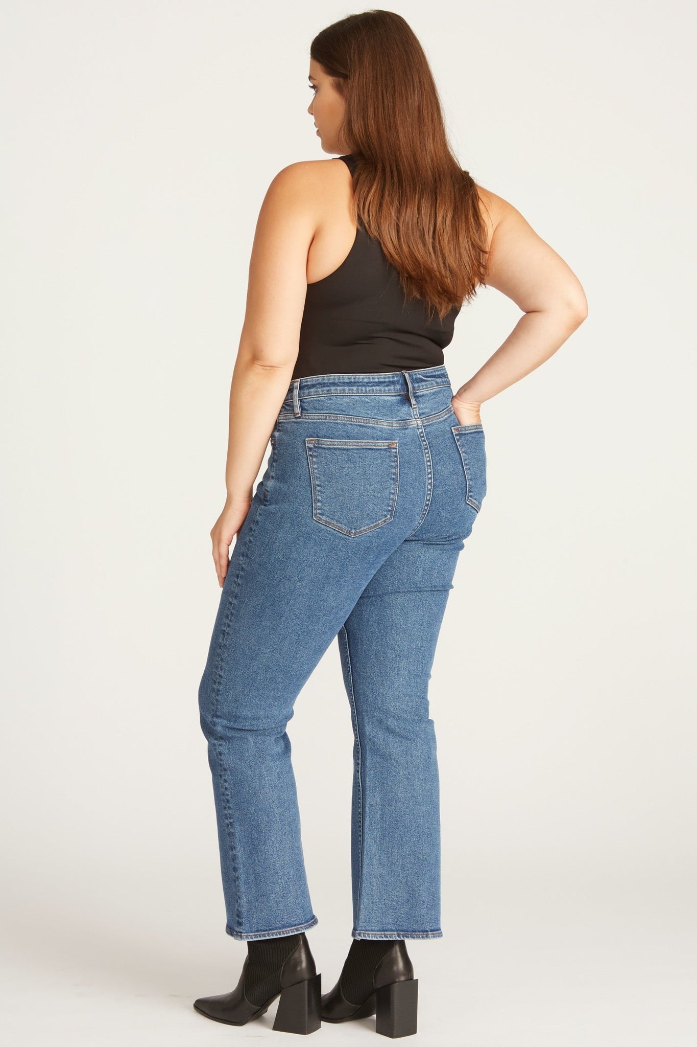 Load image into Gallery viewer, MARLEY MIDRISE BOOTCUT - INDIGO