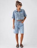 Belted Clean Hem Bermuda - Light Wash