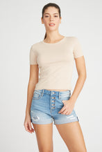 Load image into Gallery viewer, Ace Button Front Cuff Short - Medium

