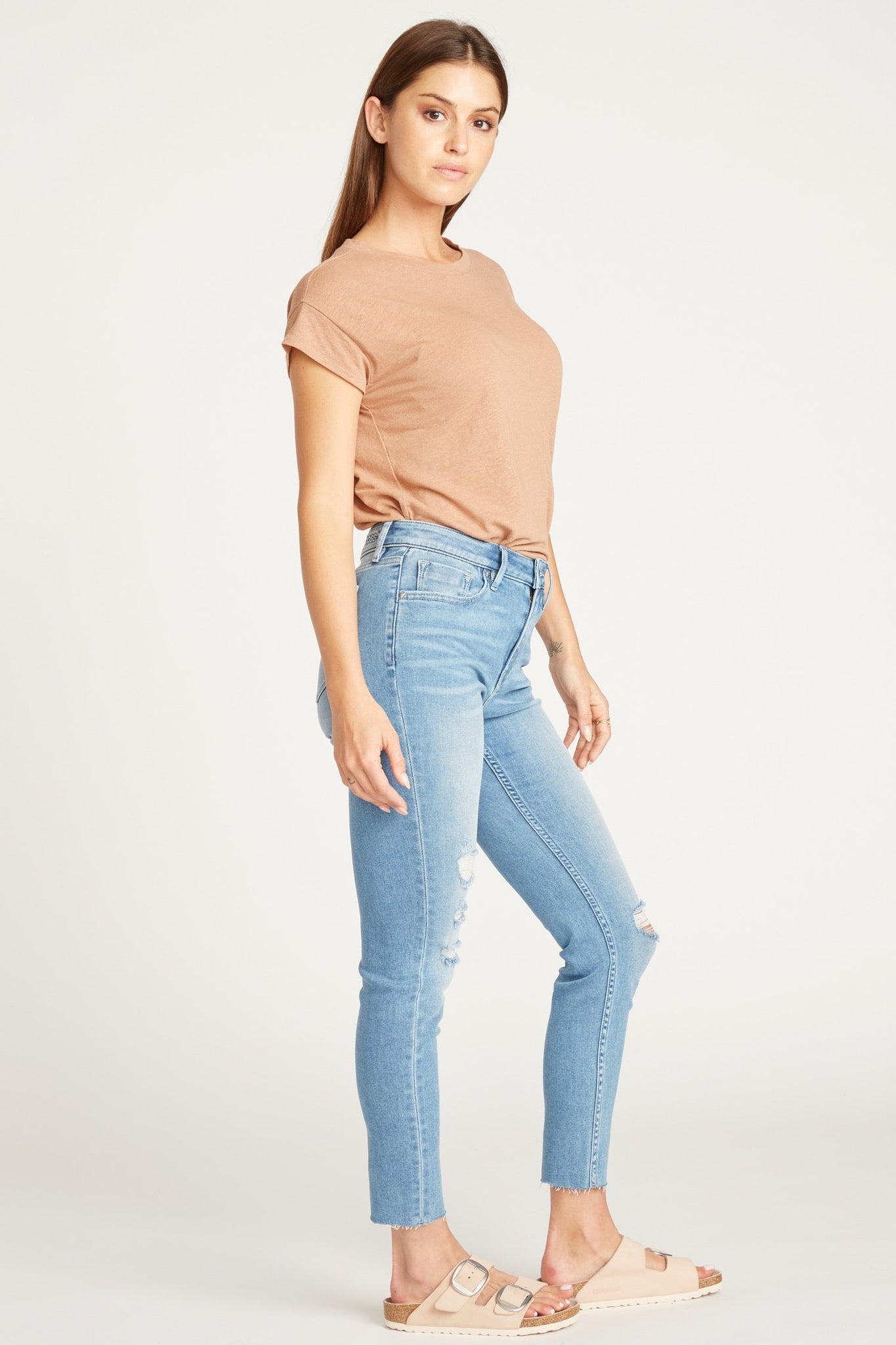 Load image into Gallery viewer, ACE HIGH RISE SKINNY LEG - MEDIUM WASH
