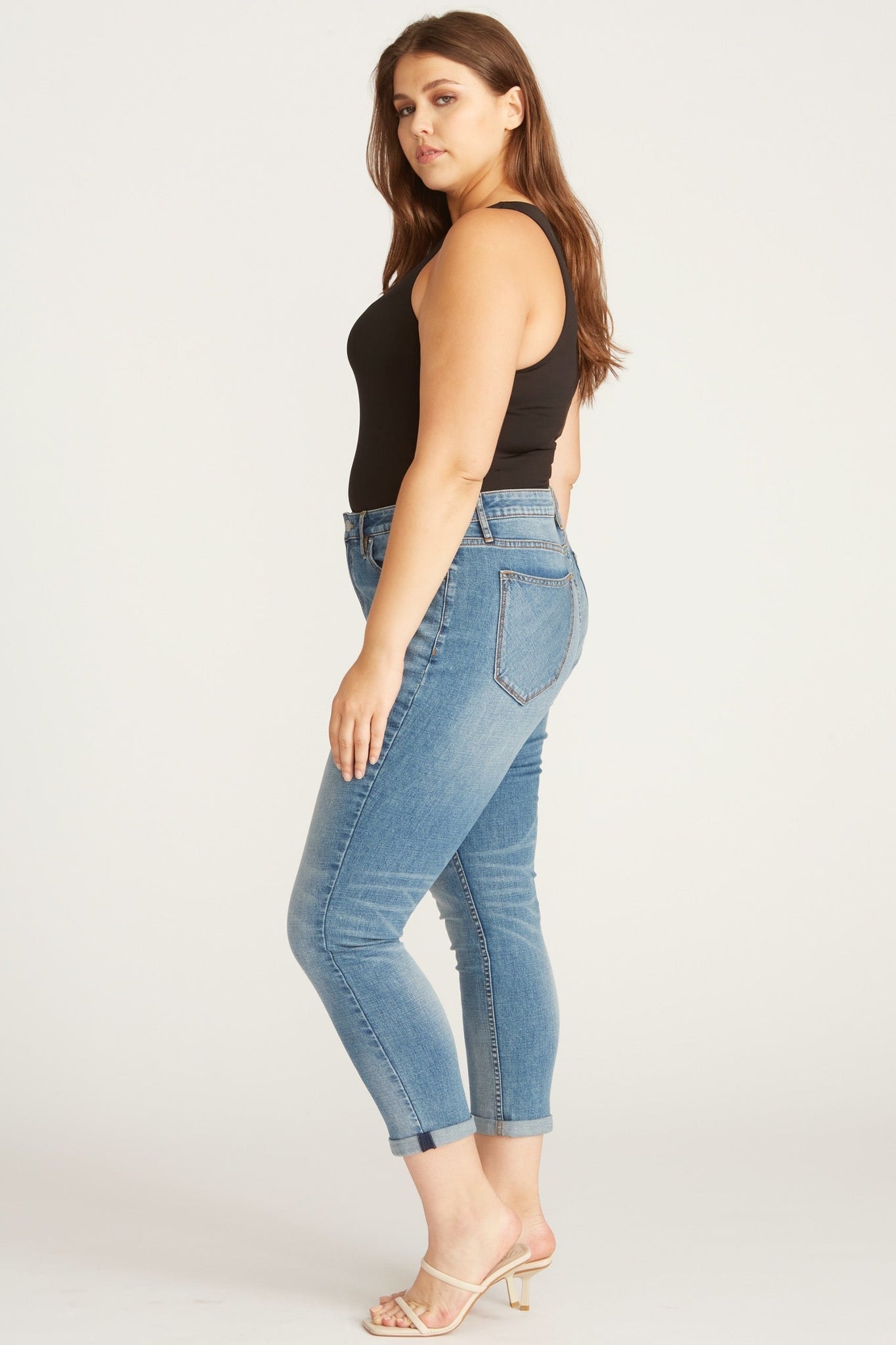 Load image into Gallery viewer, Thompson Tomboy Jean [Plus Size] - Medium Wash
