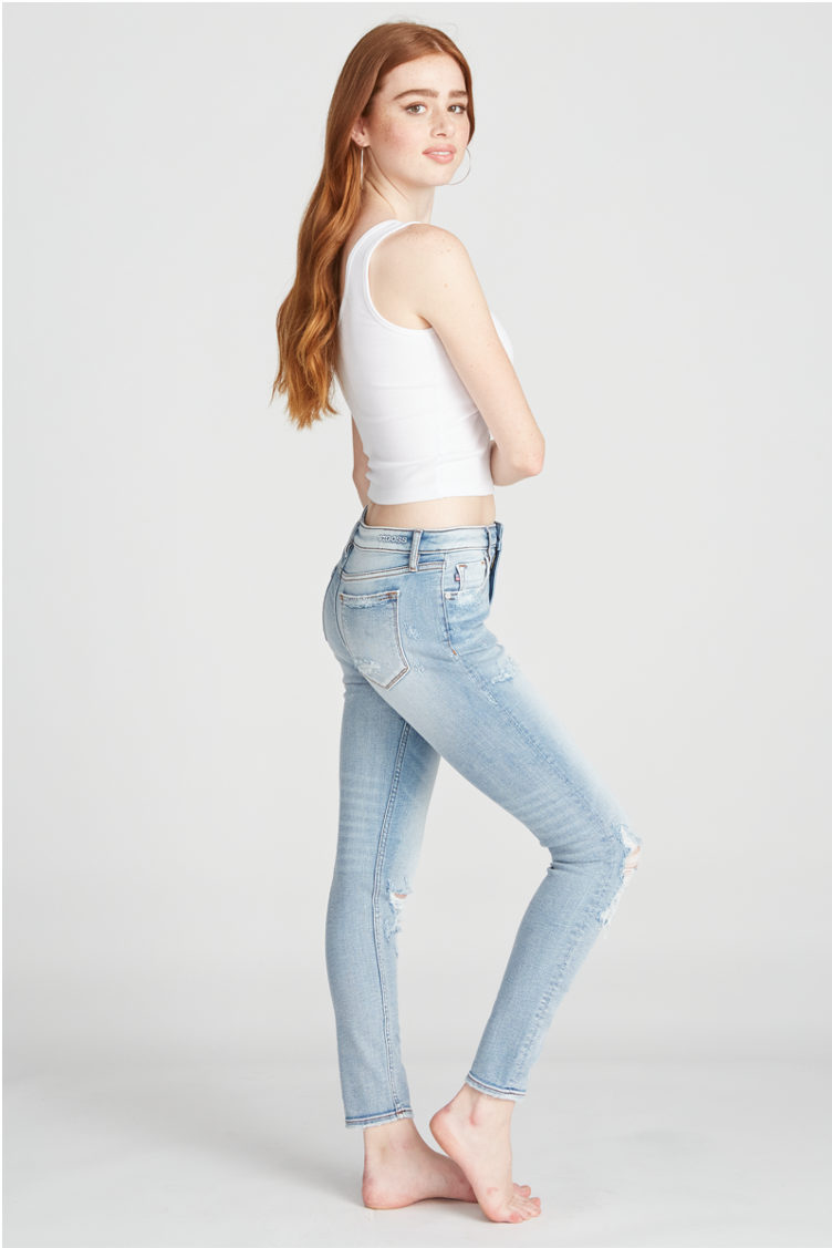 Load image into Gallery viewer, ACE HIGH RISE SKINNY - LIGHT WASH
