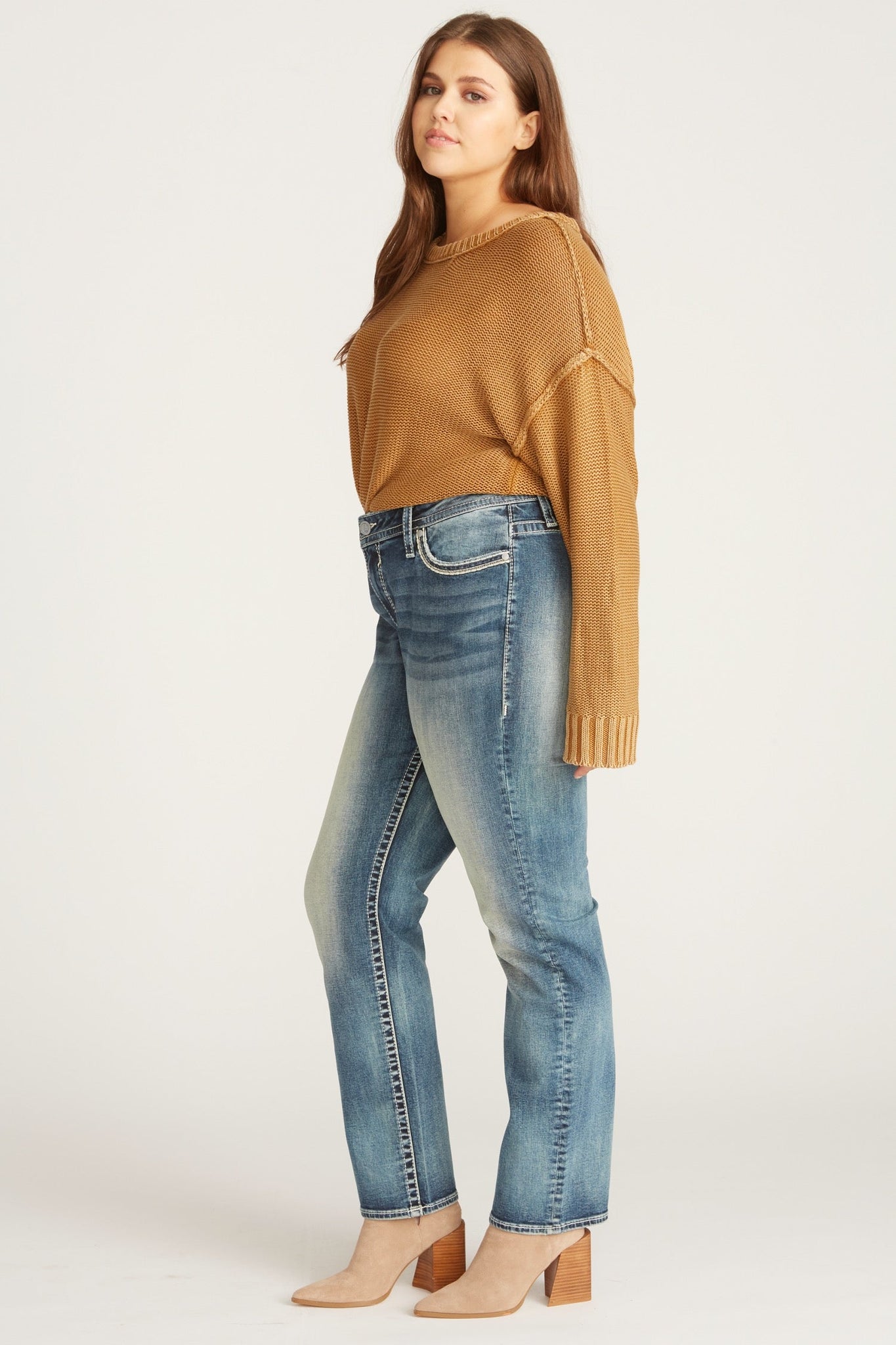 Load image into Gallery viewer, PLUS V STITCH BOOTCUT - DARK WASH
