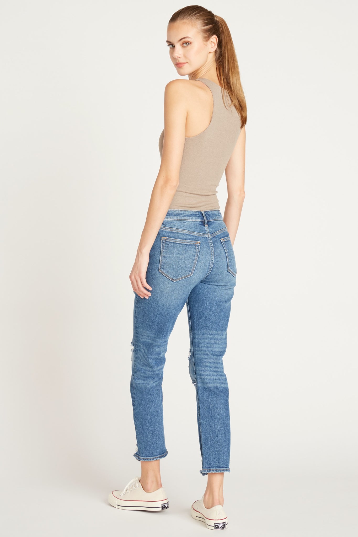 FRANKIE HIGH RISE SLIM STRAIGHT LEG - MEDIUM WASH