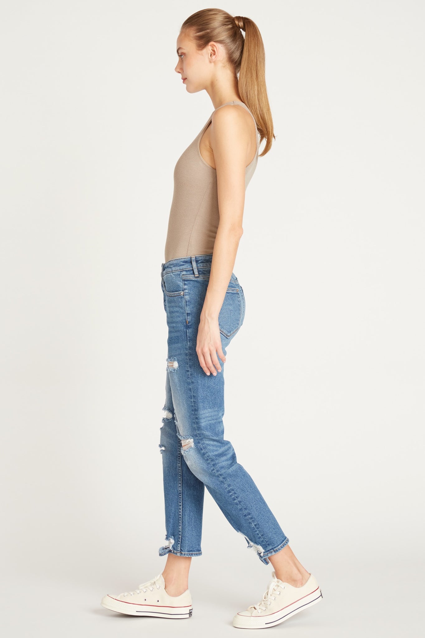 Load image into Gallery viewer, FRANKIE HIGH RISE SLIM STRAIGHT LEG - MEDIUM WASH
