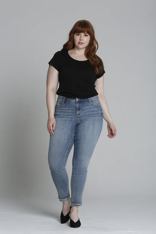 Jagger Classic Skinny [Plus Size] - Medium