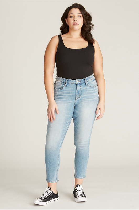 Marley Mid Rise Skinny [Plus Size] - Light Wash