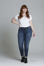 Load image into Gallery viewer, Jagger Authentic Skinny [Plus Size] - Dark

