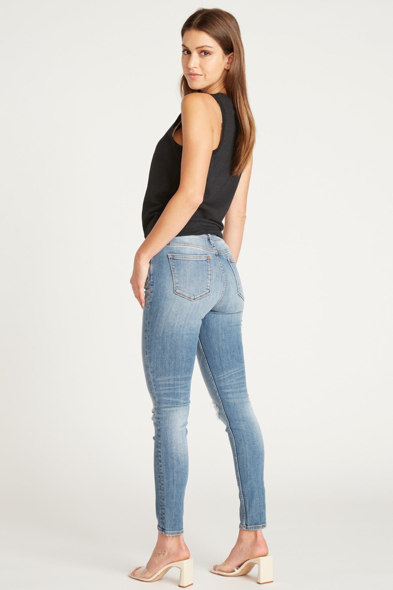 Load image into Gallery viewer, Jagger Skinny - Destructed Medium Wash
