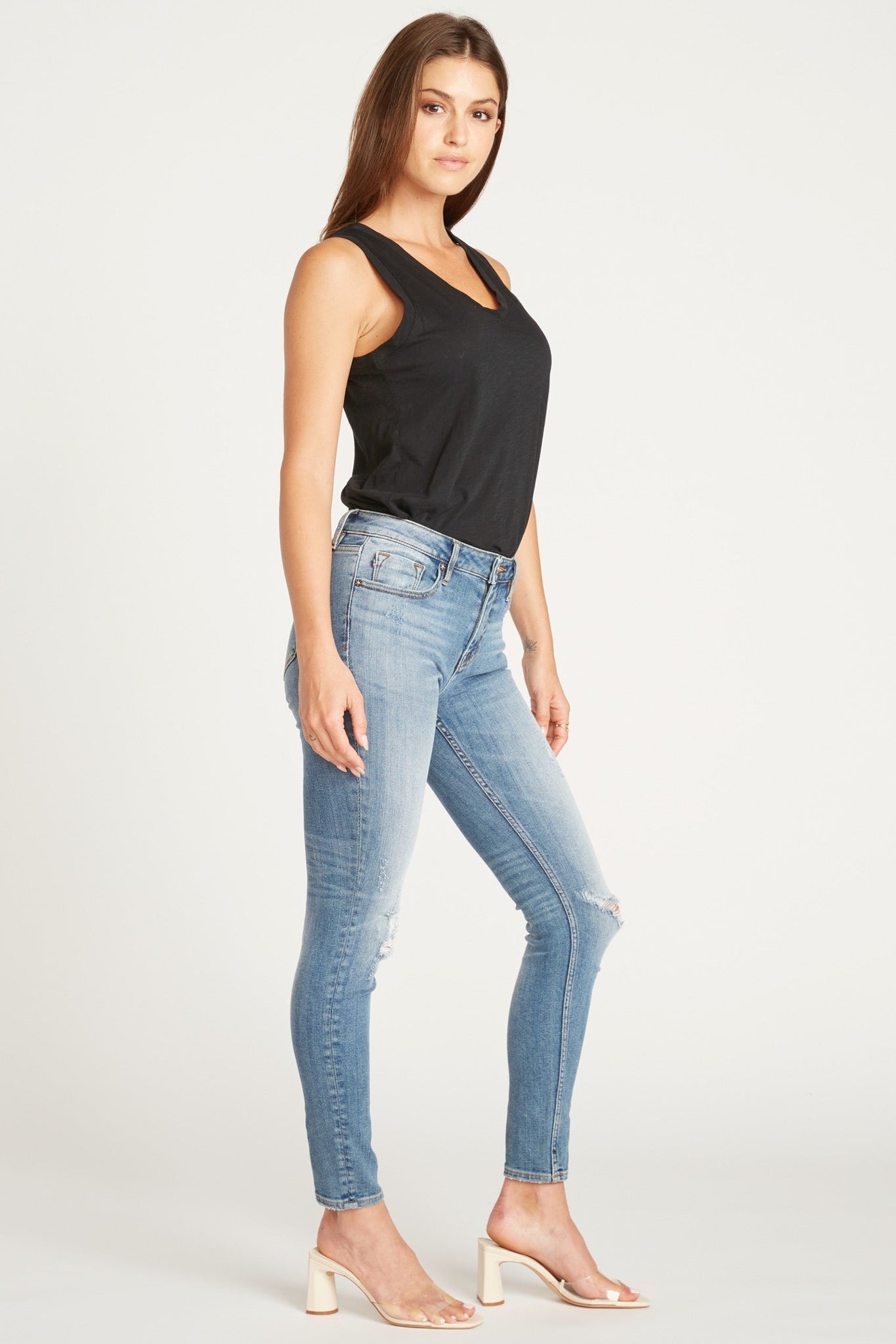 Jagger Skinny Destructed Medium Wash – VIGOSS USA