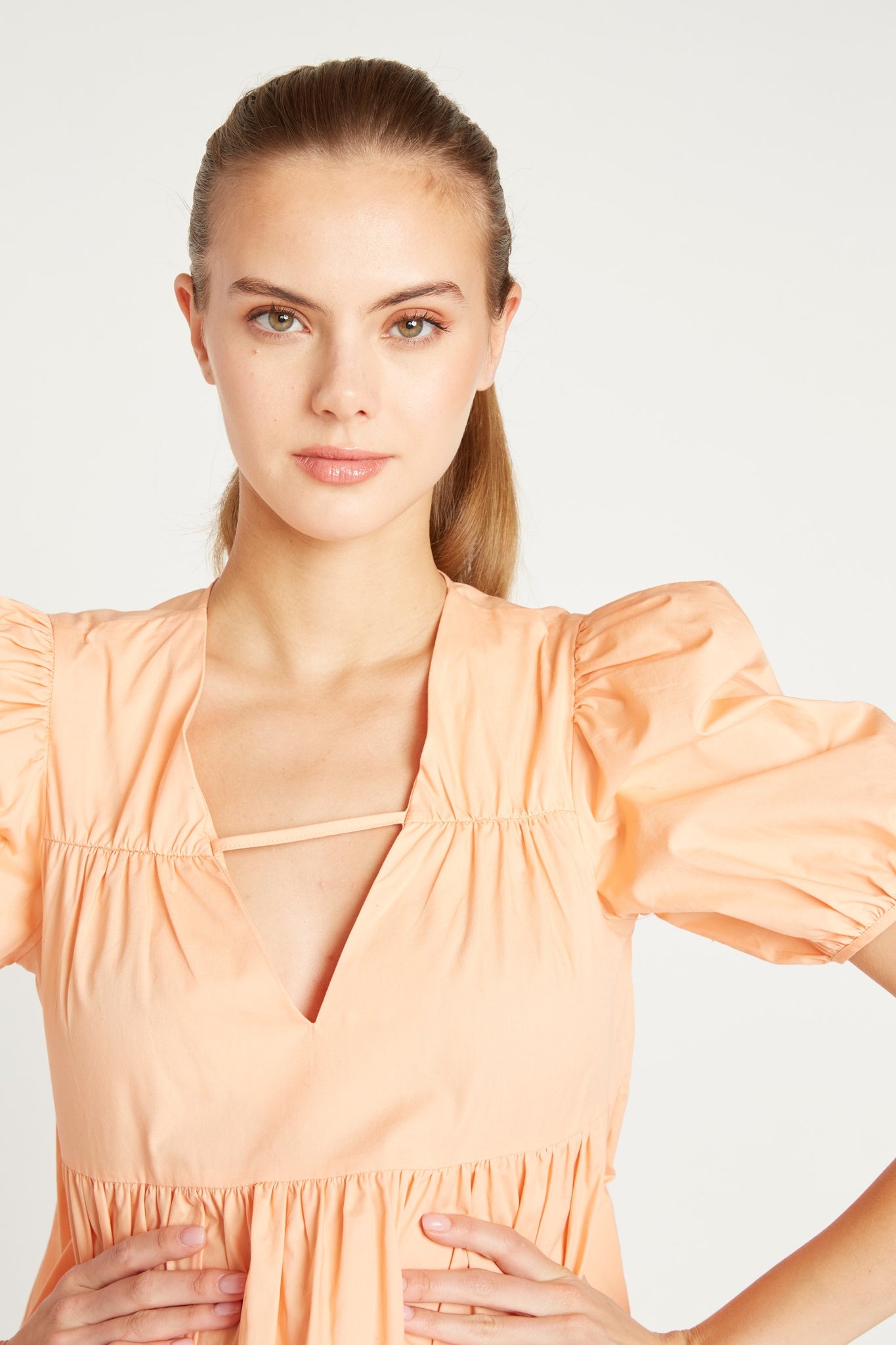Load image into Gallery viewer, SHORT SLEEVE BABY DOLL-APRICOT
