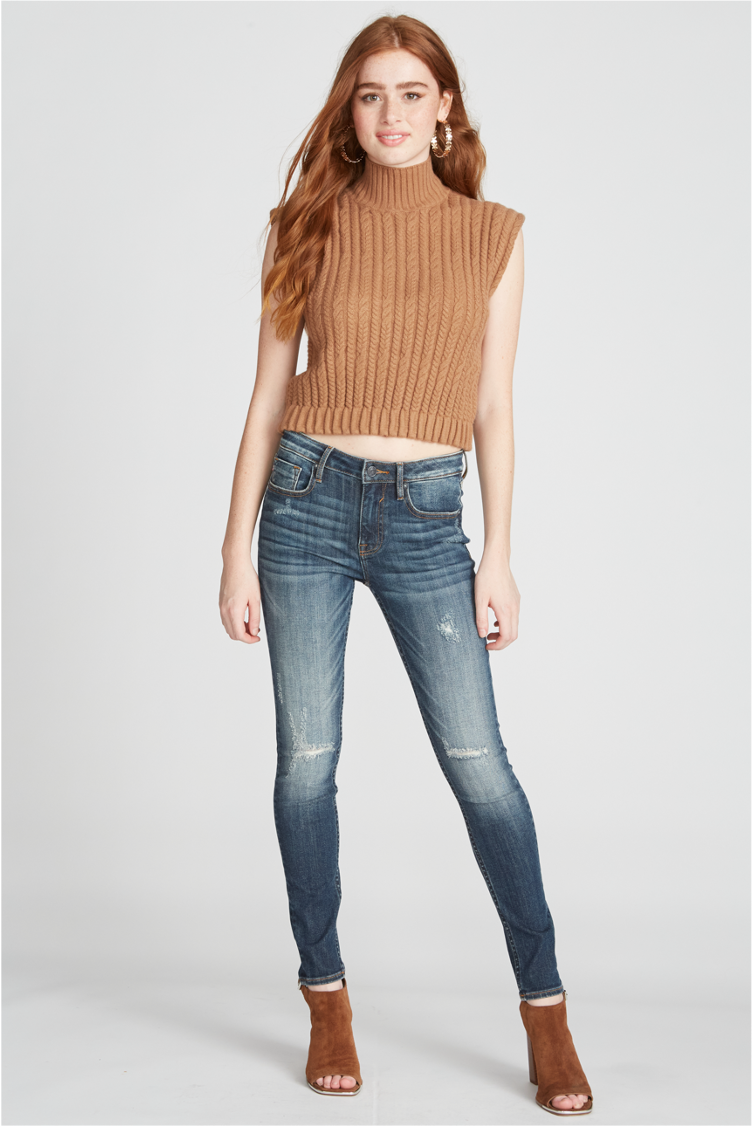 MOCK NECK CABLE SWEATER VEST - MOCHA