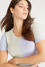 Load image into Gallery viewer, SHORT SLEEVED RIBBED COLORBLOCK SWEATER

