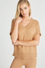 Load image into Gallery viewer, OVERSIZED SWEATER VEST - CAMEL
