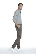 Load image into Gallery viewer, Mick 330 Slim Cargo - Olive [INSEAMS AVAILABLE]

