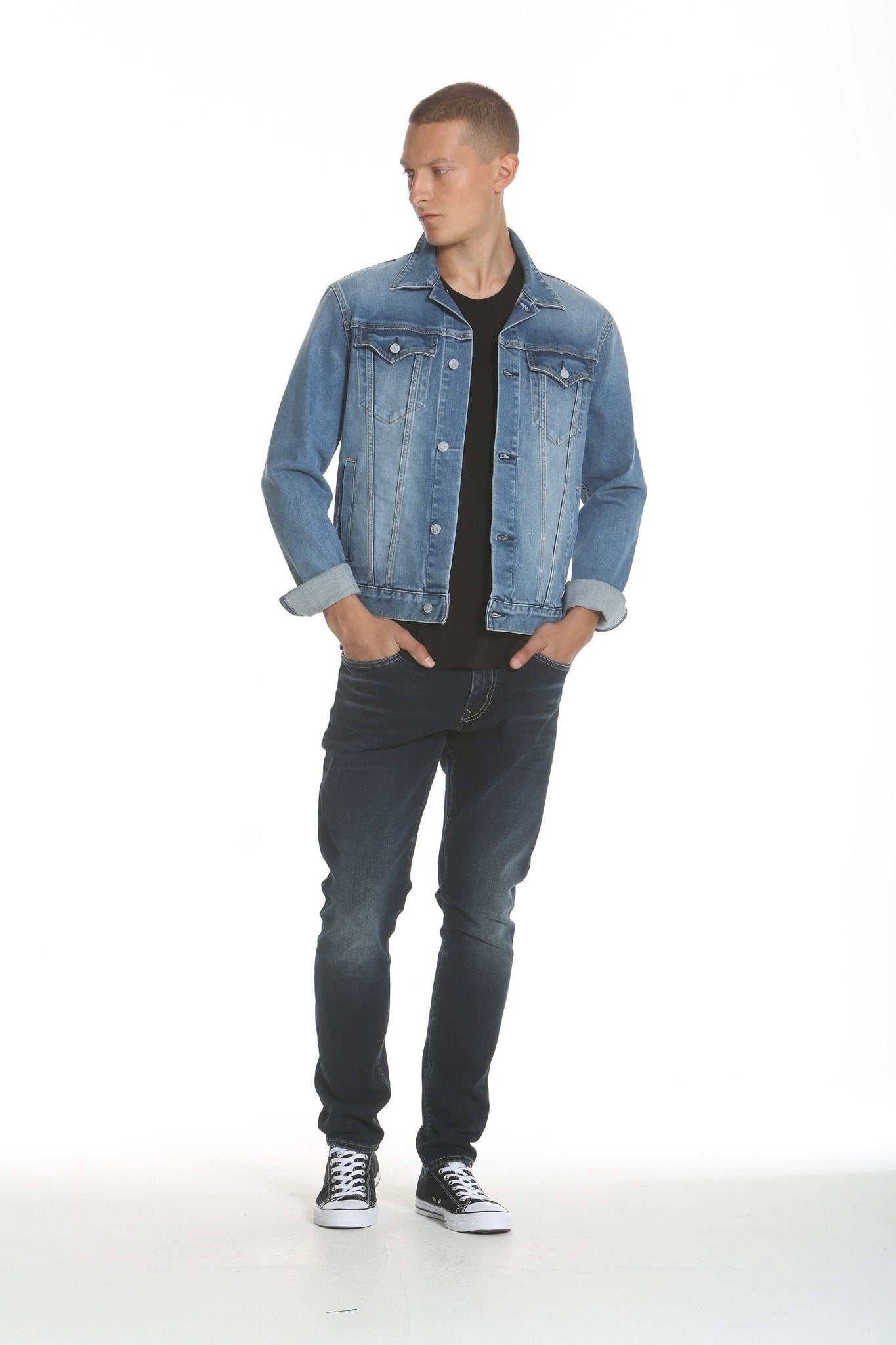 Load image into Gallery viewer, Trucker Jacket - Light Wash
